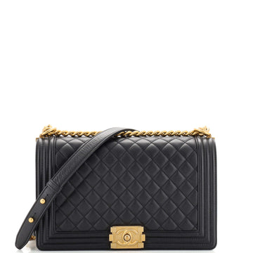 Chanel Boy Flap Bag Quilted Caviar New Medium