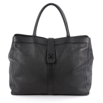 Chanel Vintage CC Turnlock Tote Leather Large Black