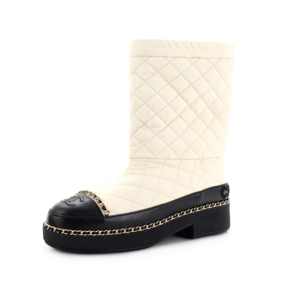 CHANEL QUILTED CC CHAIN COMBAT BOOTS – Caroline's Fashion Luxuries