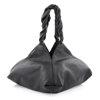  Givenchy Pyramid Shoulder Bag Leather Black 2114301
