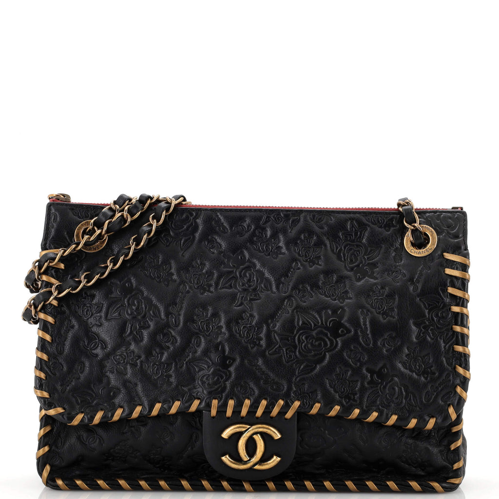 CHANEL ポシェット Chanel Top Zip Flap Bag Embossed Leather with Whipstitch Medium