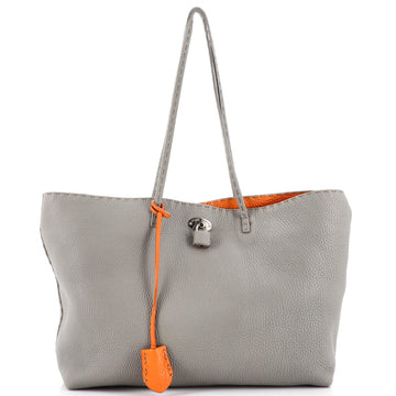 Fendi Selleria Carla Tote Leather Medium
