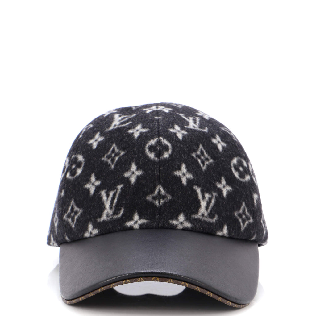 Louis Vuitton Petit Damier Graphite Compass Wool Beanie Hat M75905 VERY  RARE!