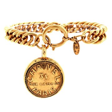 Chanel Vintage Medallion Charm Chain Bracelet Metal