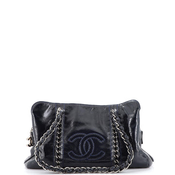 Chanel Luxe Ligne Zipped Tote Patent Small
