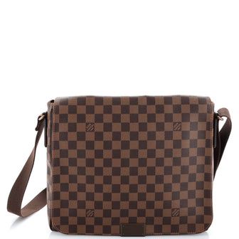 Louis Vuitton District Messenger Bag Damier MM