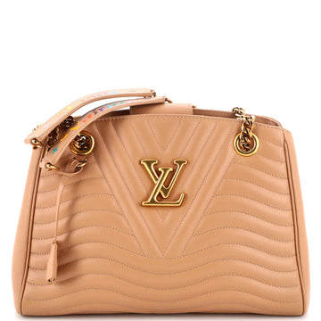 Louis Vuitton New Wave Chain Tote Quilted Leather