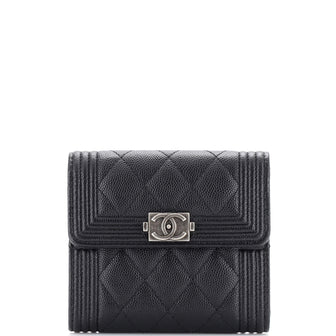 Boy Flap Wallet Quilted Caviar Compact
