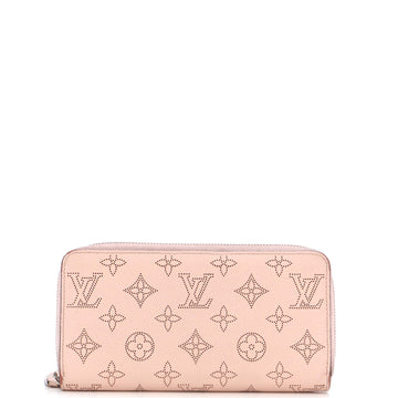 Louis Vuitton Zippy Wallet Mahina Leather