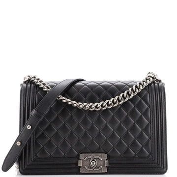 Chanel Boy Flap Bag Quilted Caviar New Medium