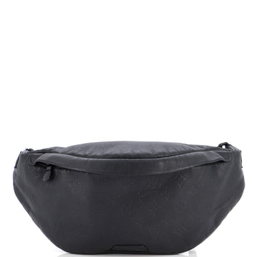 Louis Vuitton Discovery Bumbag Monogram Shadow Leather PM