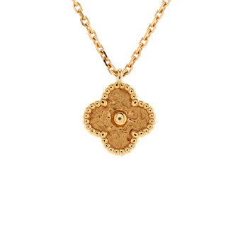Van Cleef & Arpels Sweet Alhambra Pendant Necklace 18K Yellow Gold