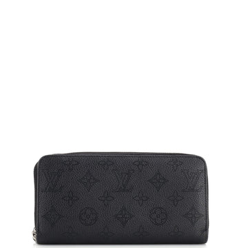 Louis Vuitton Zippy Wallet Mahina Leather