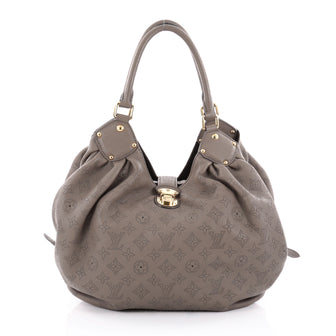 Louis Vuitton L Hobo Mahina Leather Gray 2176401