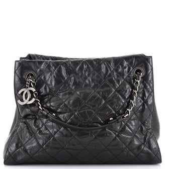 Chanel Black Quilted Shoulder Bag Medium