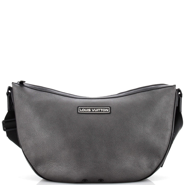 Louis Vuitton Alpha Hobo Taurillon Leather Gray 21823531 display picture 1