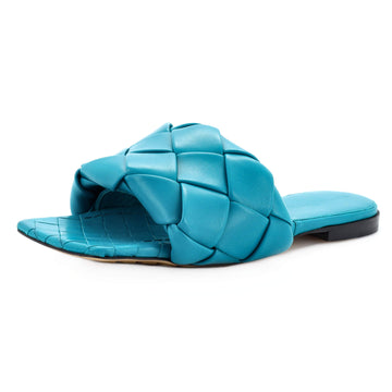 Bottega Veneta Women's Lido Flat Sandals Maxi Intrecciato Leather