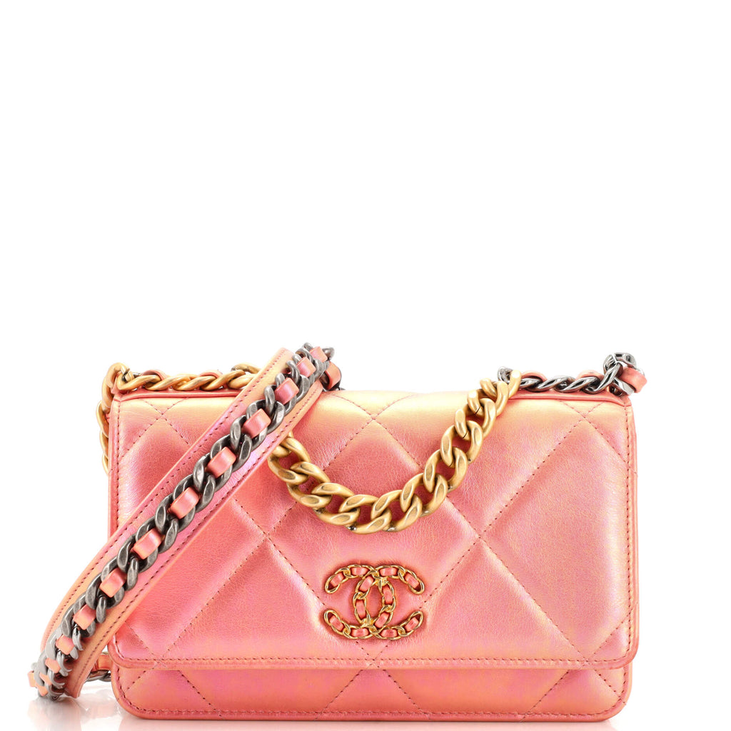 Chanel 19 Wallet on Chain Quilted Iridescent Calfskin Pink 2201891