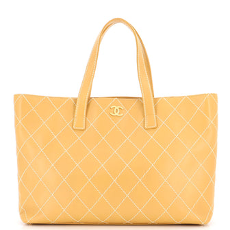 Chanel Surpique Tote Quilted Leather Large