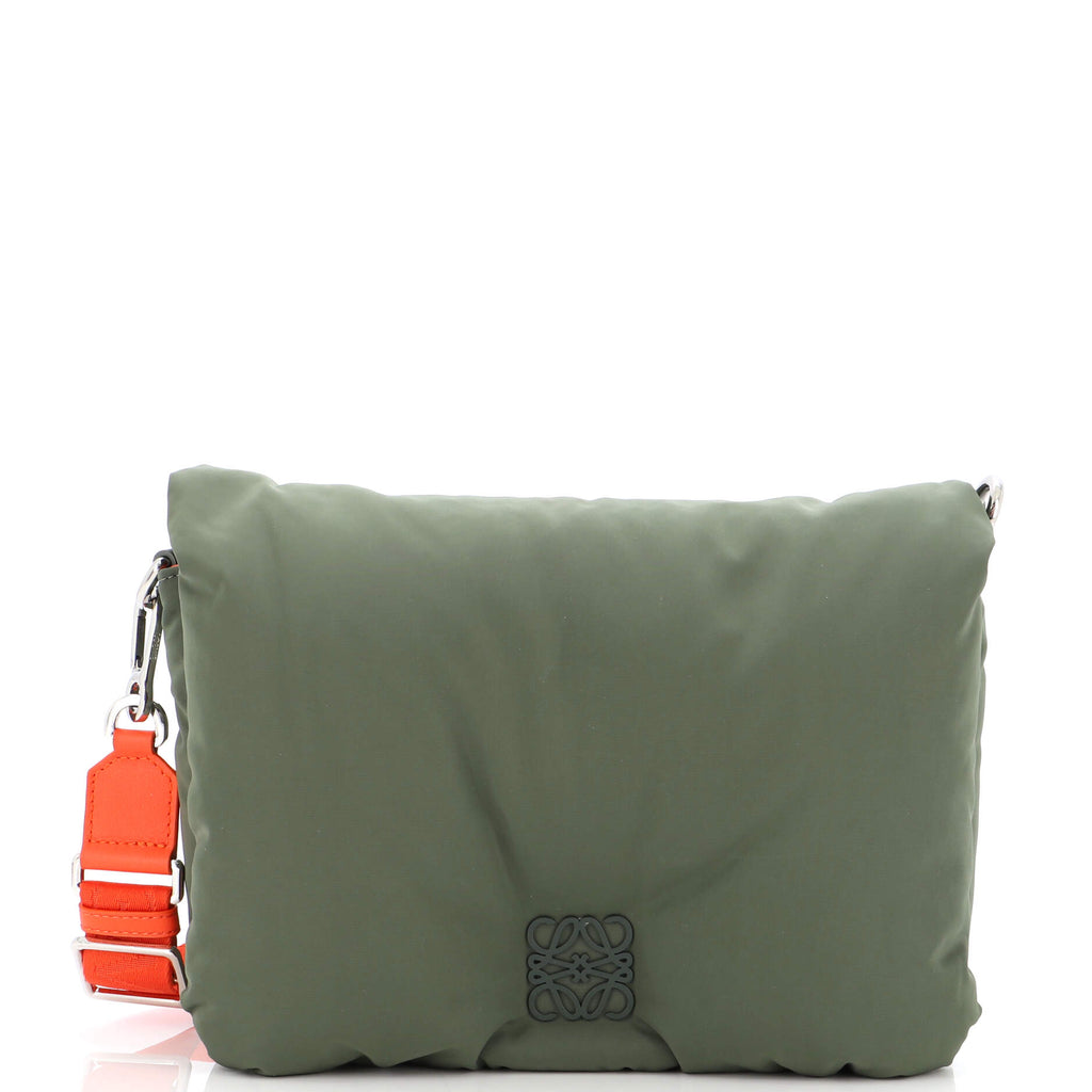 NWT LOEWE Clay Green Leather Puffer Goya Shoulder Bag Size OS