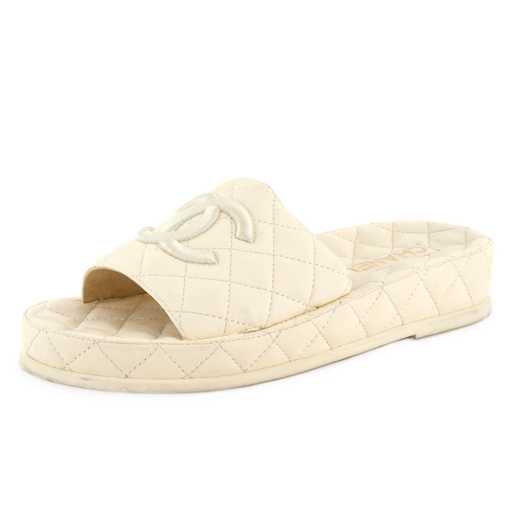 Chanel Women's CC Platform Slide Sandals Quilted Leather White 2224841
