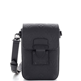 Louis Vuitton S Lock Vertical Wearable Wallet Monogram Taurillon Leather