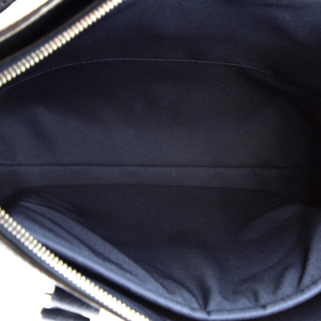 Louis Vuitton Anton Tote Taiga Leather Blue 2234926