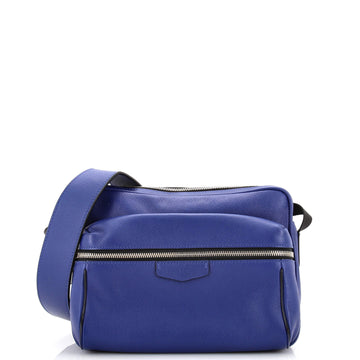 Louis Vuitton Outdoor Messenger Bag Taiga Leather PM
