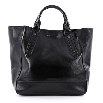 Burberry Somerford Tote Patent Large Black 2259803