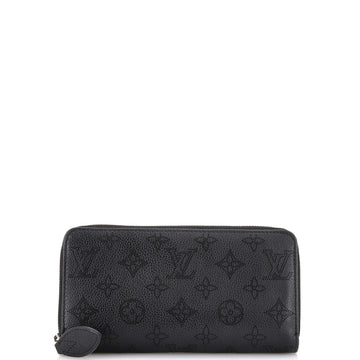Louis Vuitton Zippy Wallet Mahina Leather
