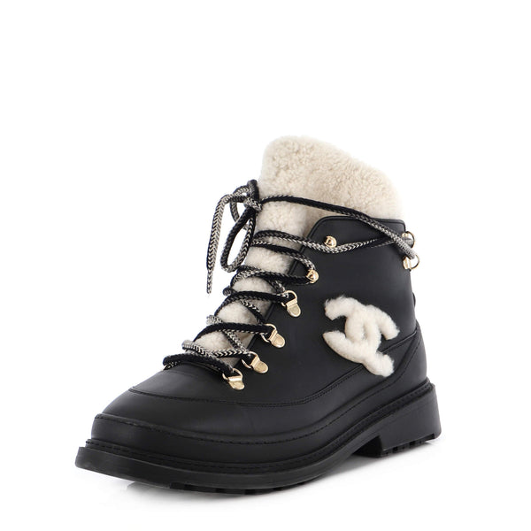Shearling lace up boots