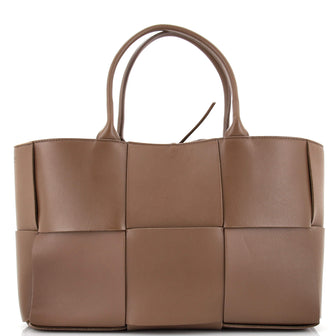 Bottega Veneta Arco Tote Maxi Intrecciato Leather Medium
