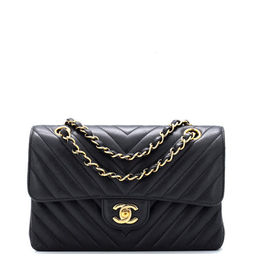 Chanel Classic Double Flap Bag Chevron Caviar Small