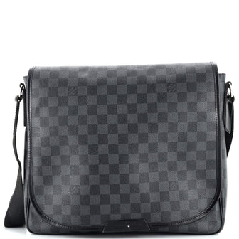 Louis Vuitton Daniel Messenger Bag Damier Graphite MM