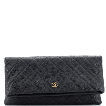 Chanel Beauty CC Clutch Quilted Caviar