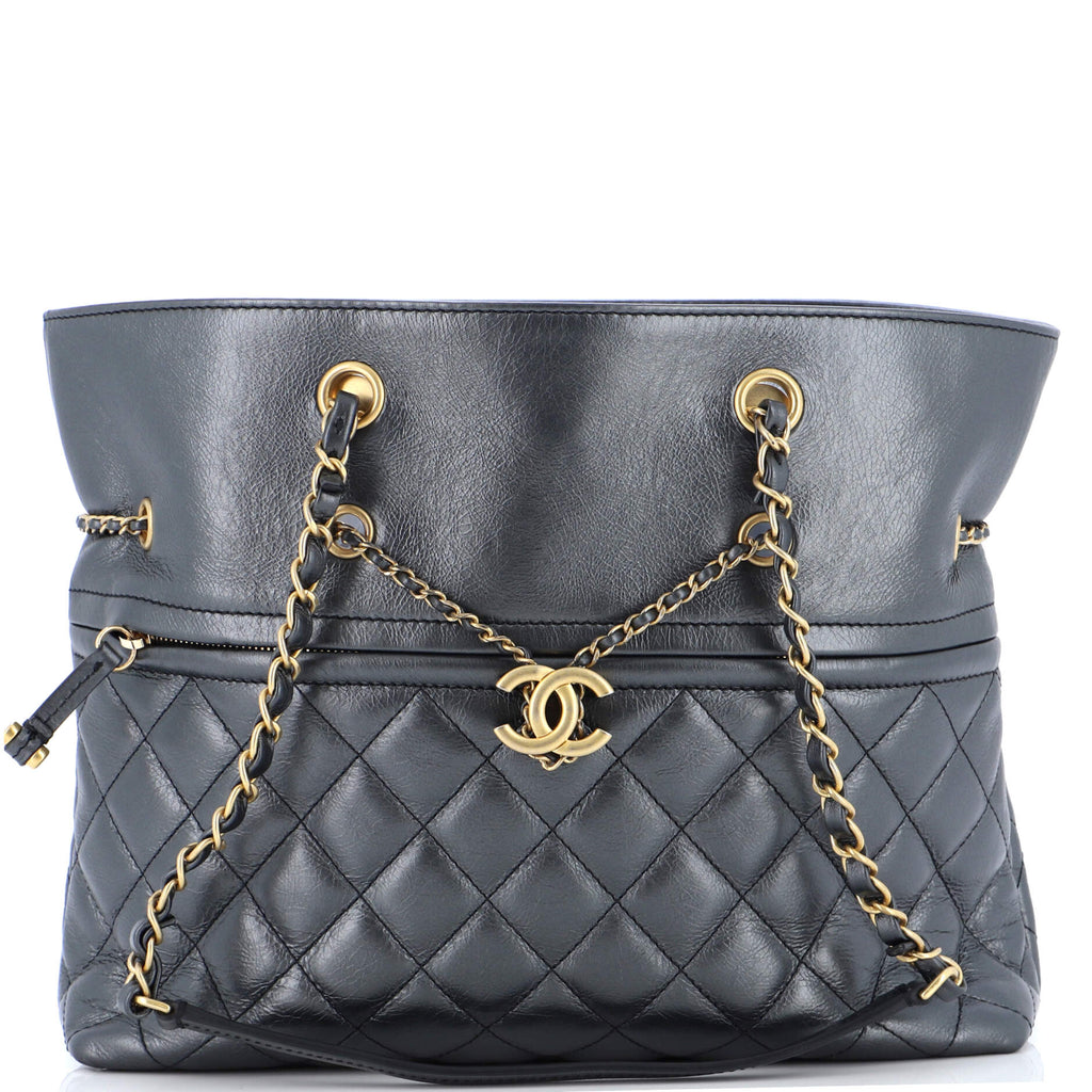 【極美品/希少大判】シェーンボーデン 「CHANEL No.5」91×91cm Chanel Front Zip CC Drawstring Chain Tote Quilted Calfskin Medium