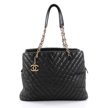 Chanel Surpique CC Charm Tote Chevron Iridescent Calfskin Large Black