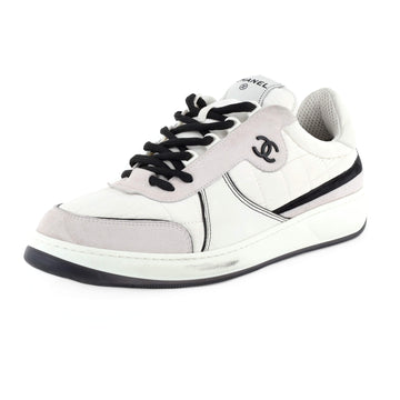 Chanel Men's CC Low-Top Sneakers Cashmere and Suede