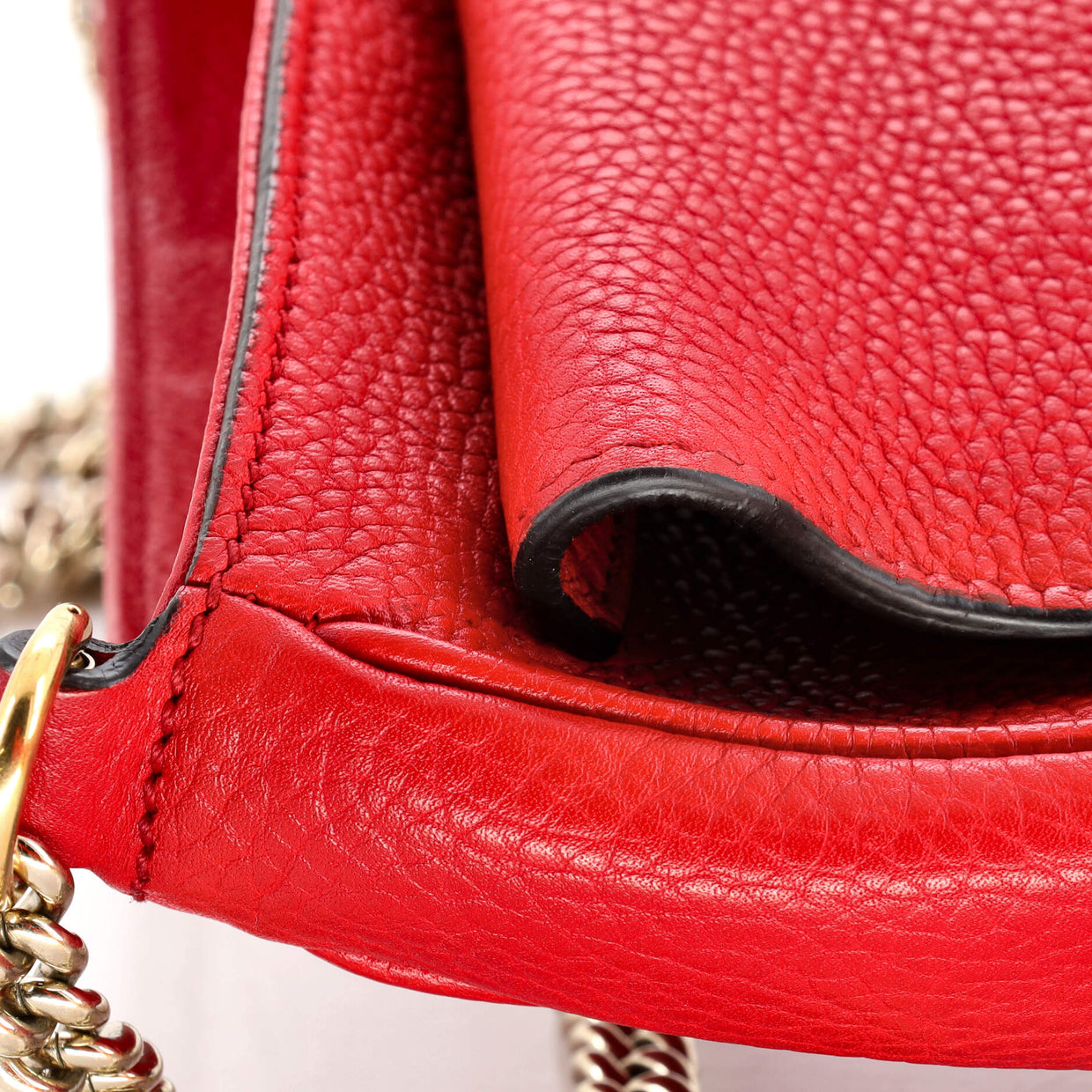 Gucci Soho Chain Crossbody Bag Leather Medium Red 2384431