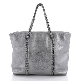 Chanel Luxe Ligne ZIp Top Tote Calfskin Large Silver