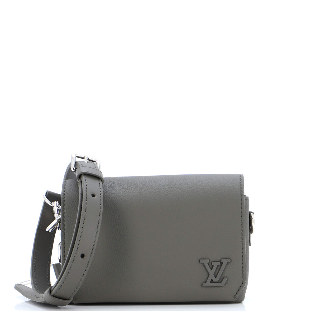 Louis Vuitton Fastline Wearable Wallet Aerogram Leather Green 23890184