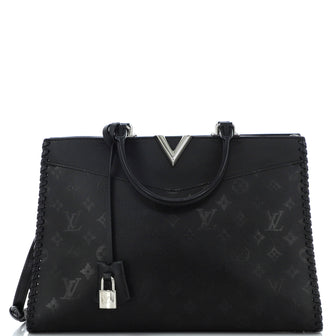 Louis Vuitton Very Zipped Tote Monogram Leather