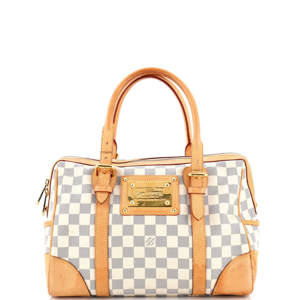 Berkeley leather handbag Louis Vuitton White in Leather - 25688886