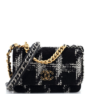 Chanel 19 Wallet on Chain Quilted Tweed
