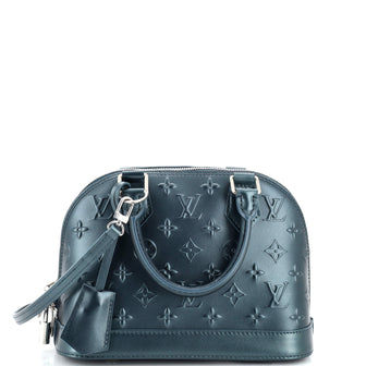 Lot 2182 - Louis Vuitton Monogrammed Alma Bag with tan