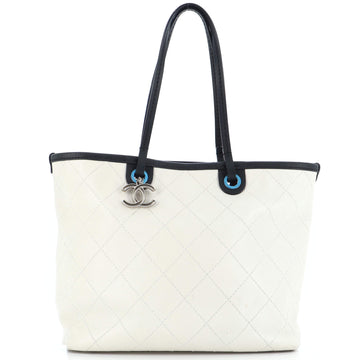 Chanel Fever Tote Quilted Caviar Medium