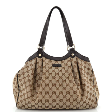 Gucci Pleated Shoulder Bag GG Canvas Medium