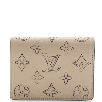 Louis Vuitton Clea Wallet Mahina Leather Neutral