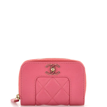 Chanel Mademoiselle Vintage Zip Coin Purse Quilted Sheepskin