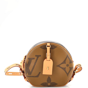 Louis Vuitton Boite Chapeau Souple Bag Reverse Monogram Giant